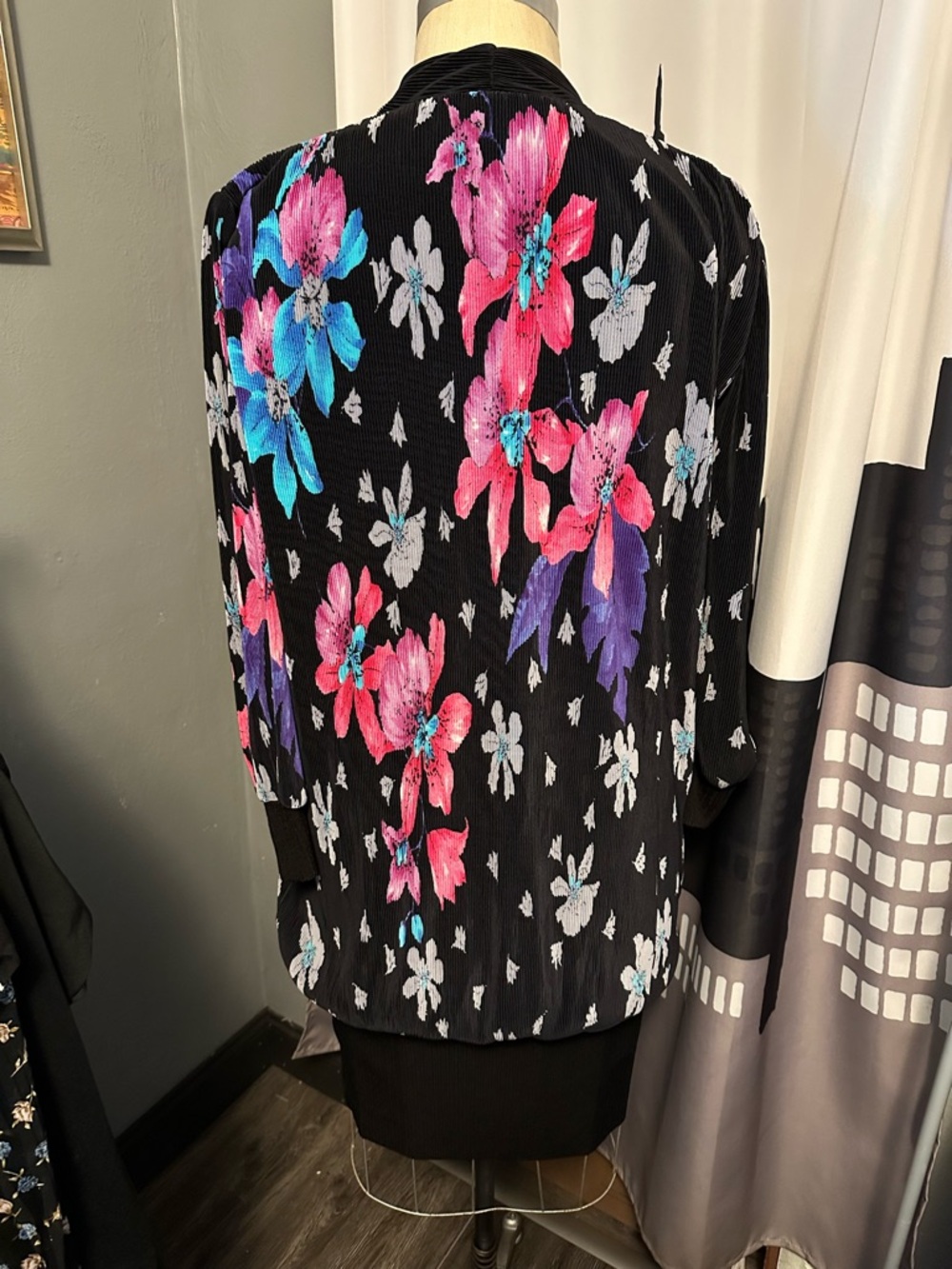 80s Virginie Paris vintage micro pleat Black Floral Dress - Picture 6 of 6